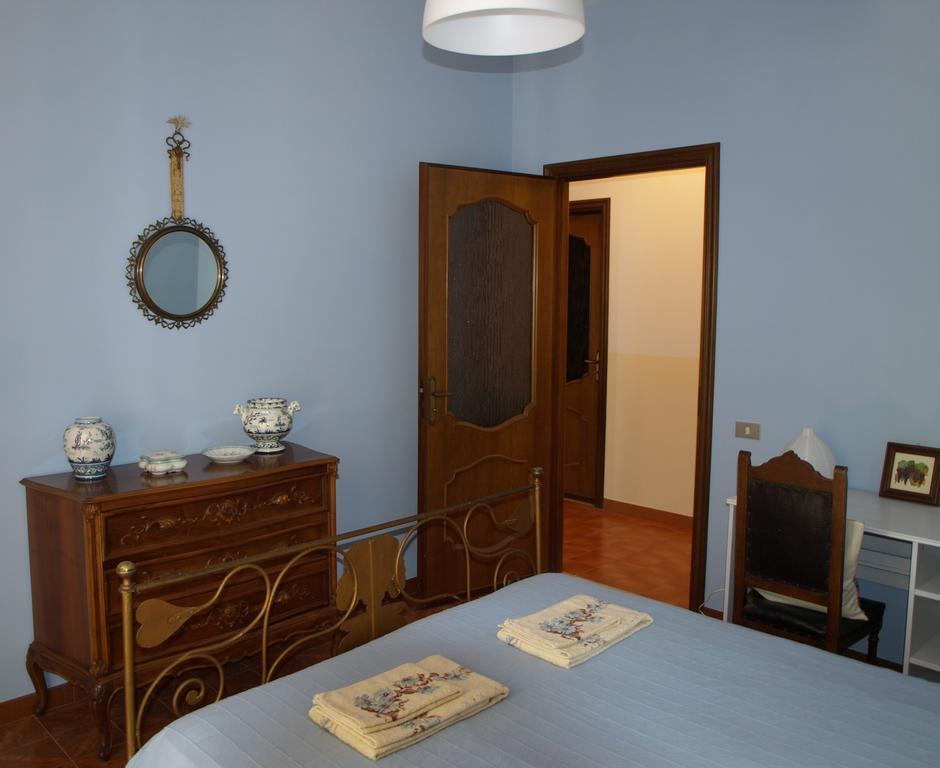 B&B Vigneto Pardom Montiglio Eksteriør billede